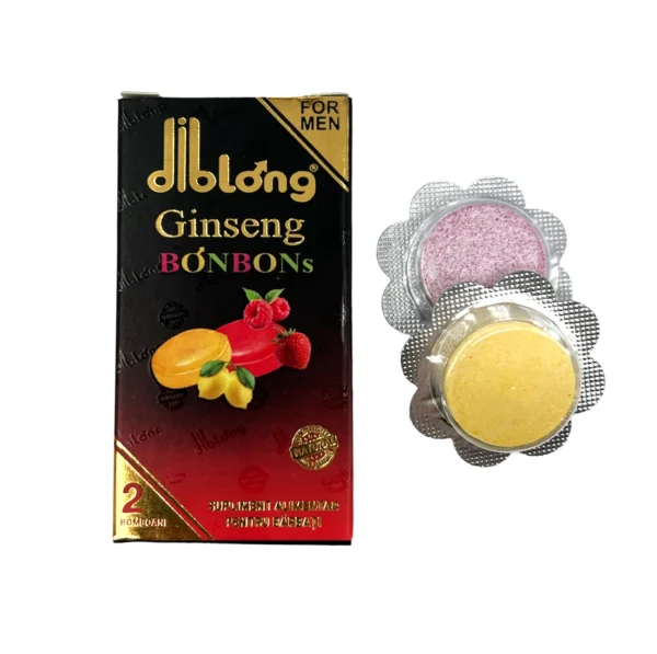 O cutie intitulata „DIBLONG GINSENG BONBONS for MEN - Bomboane afrodisiace premium concentrate, pentru potenta, erectie, impotriva ejacularii, 100% natural, 1 cutie x 2 buc” este asezata langa doua bomboane rotunde ambalate in blister, una galbena si una roz. Cutia prezintă bomboanele alături de rădăcini de ginseng cu fructe de pădure și menționează „2 Bonbons” în colțul din stânga jos. Aceste tratamente puternice de afrodisiace sunt concepute pentru a spori potenta.